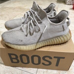 Adidas Yeezy Boost 350 V2